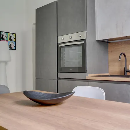 San Giovanni Cozy - And Apartman *