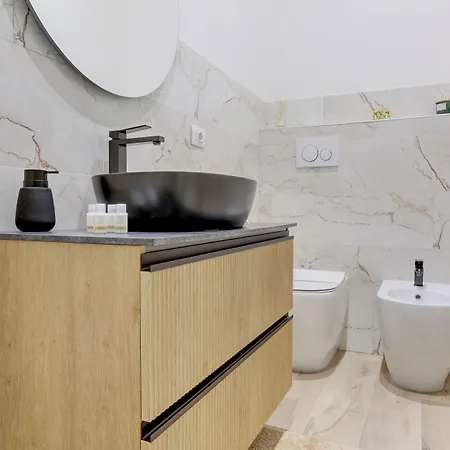 San Giovanni Cozy - And Apartman *